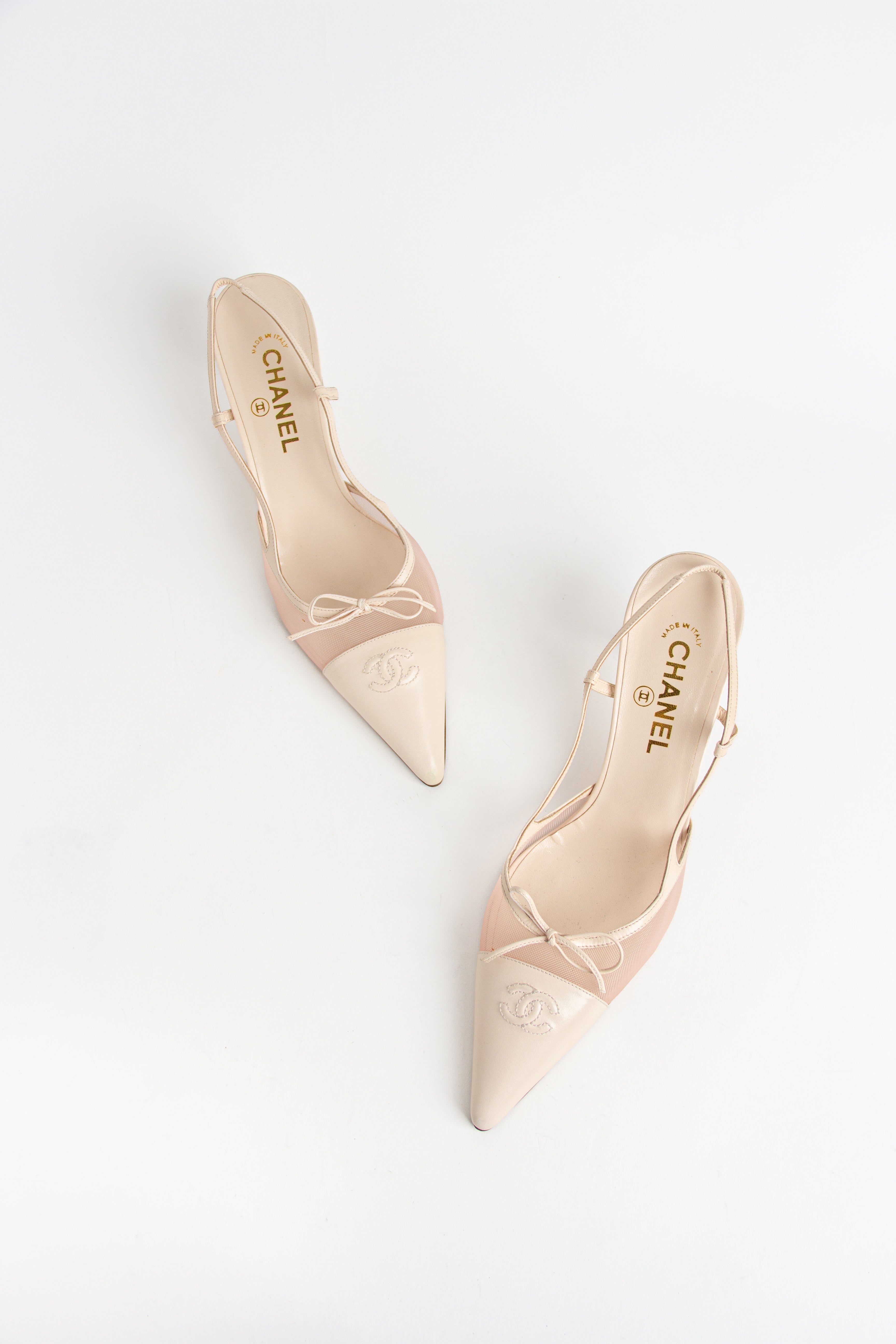 Rare Chanel Ivory Mesh Bow Slingback Heels (IT 42)