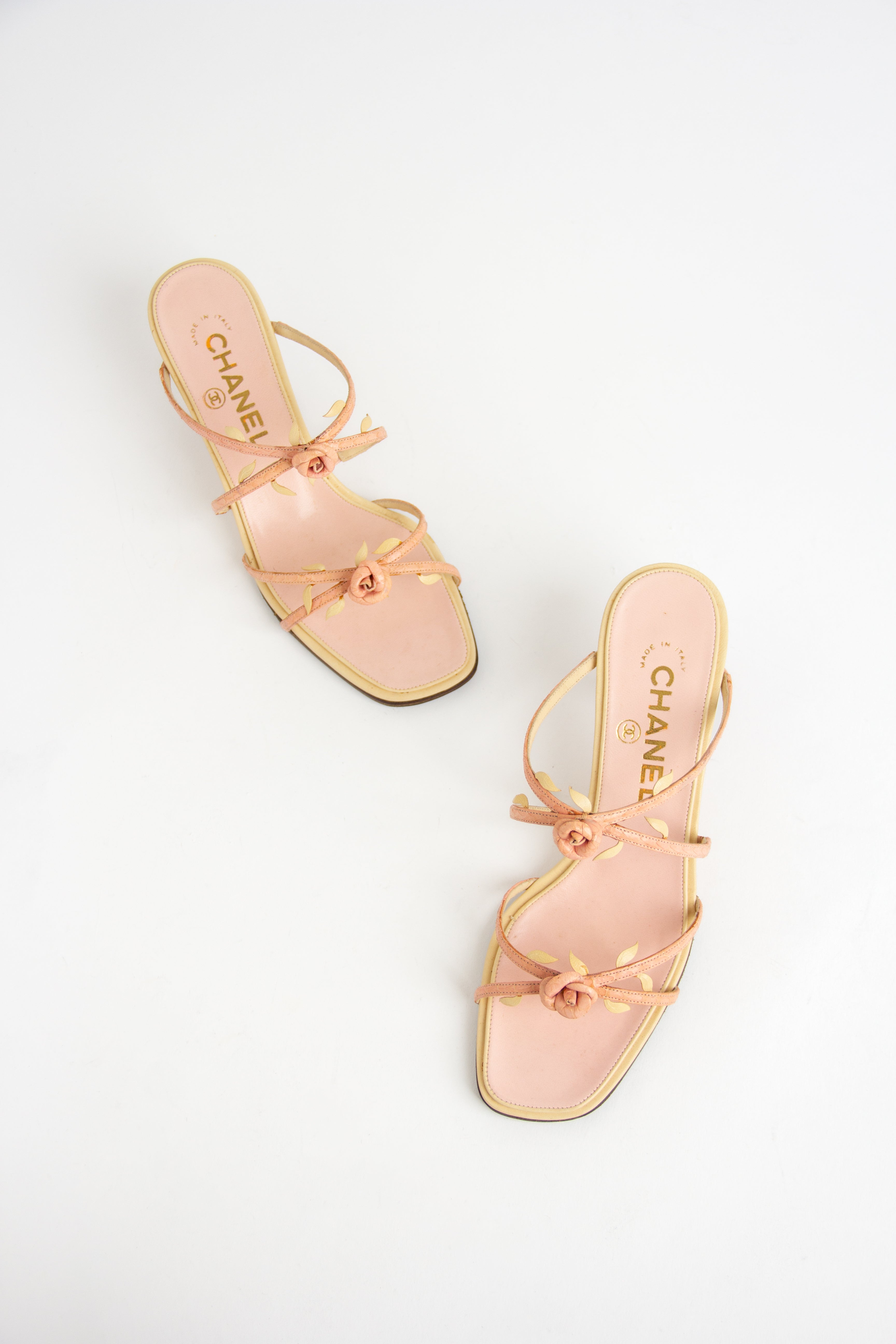 Rare Chanel Pink Rosebud Heels (IT 35.5)
