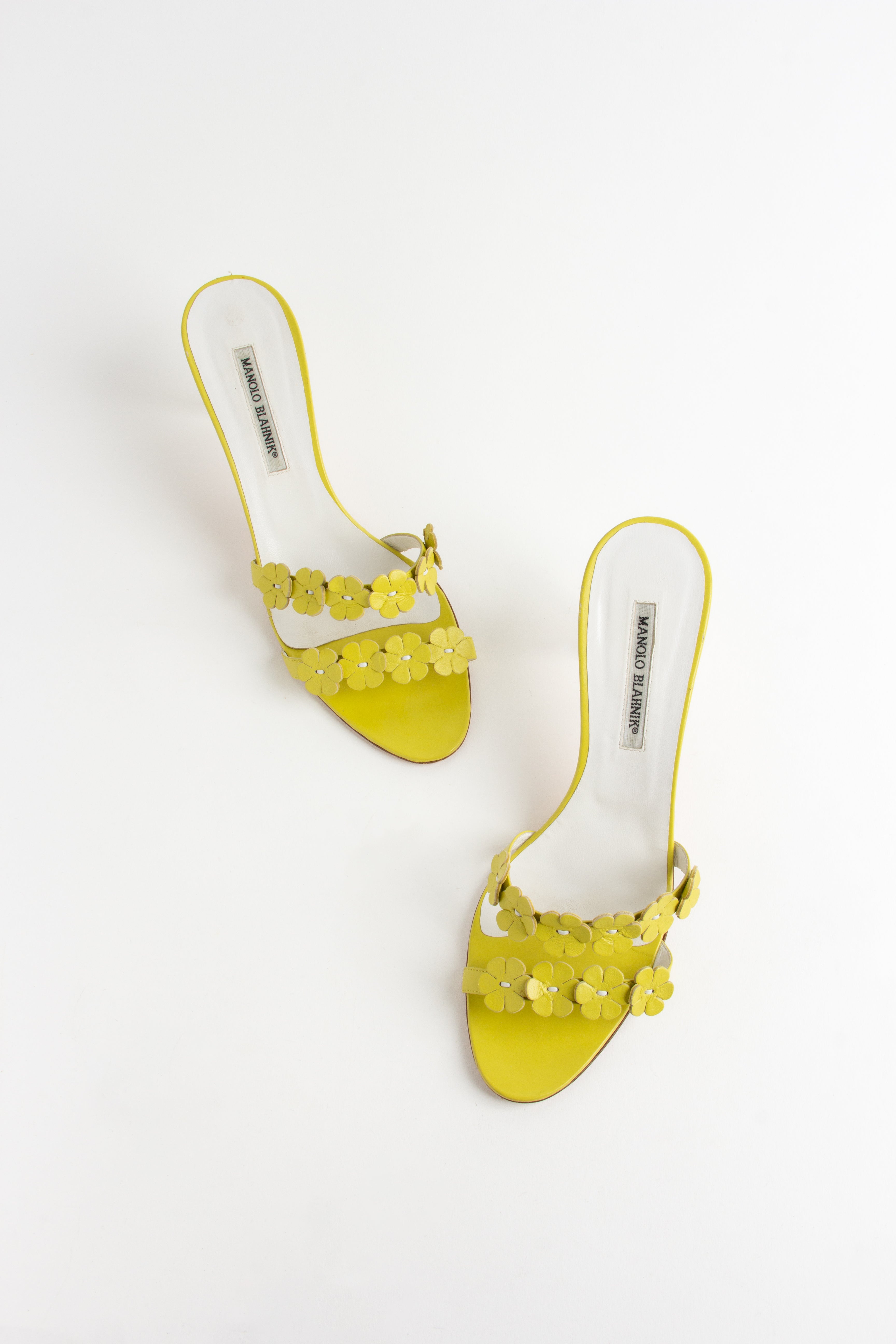 Manolo Blahnik Flower Heels (IT 41)