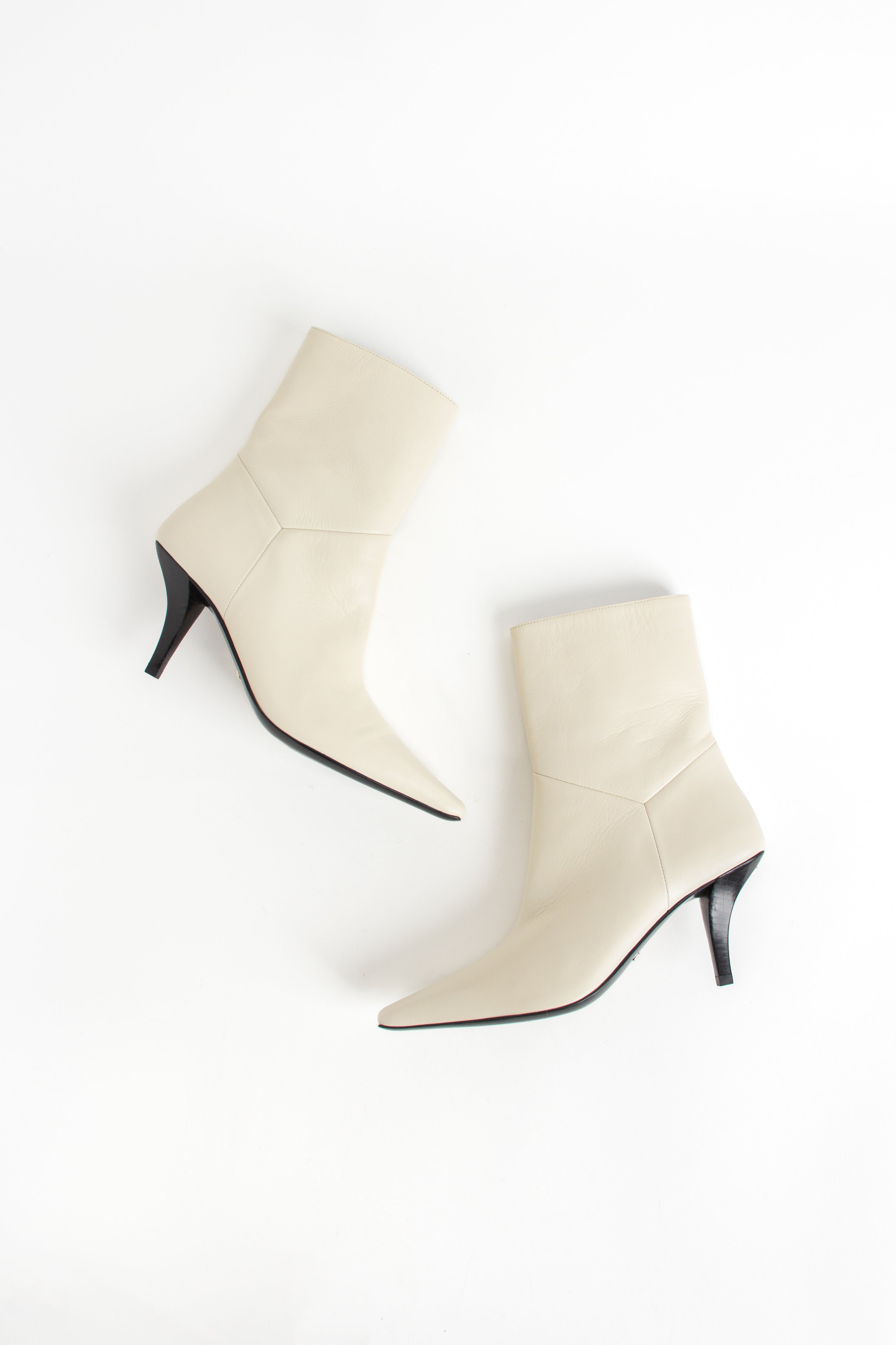 Gucci Ivory Leather G Ankle Boots (IT 36)