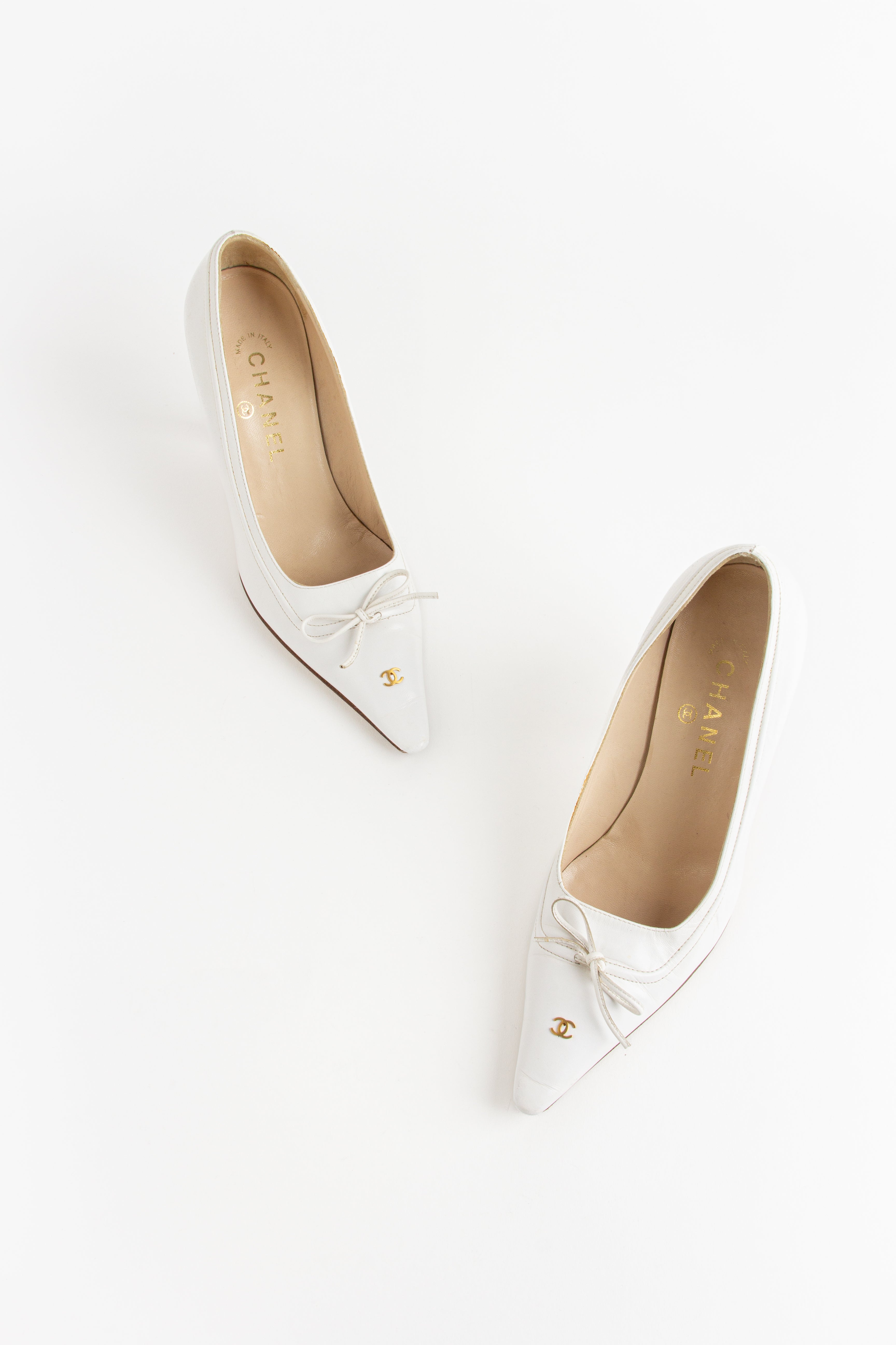 Chanel White CC Bow Heels (IT 36.5)