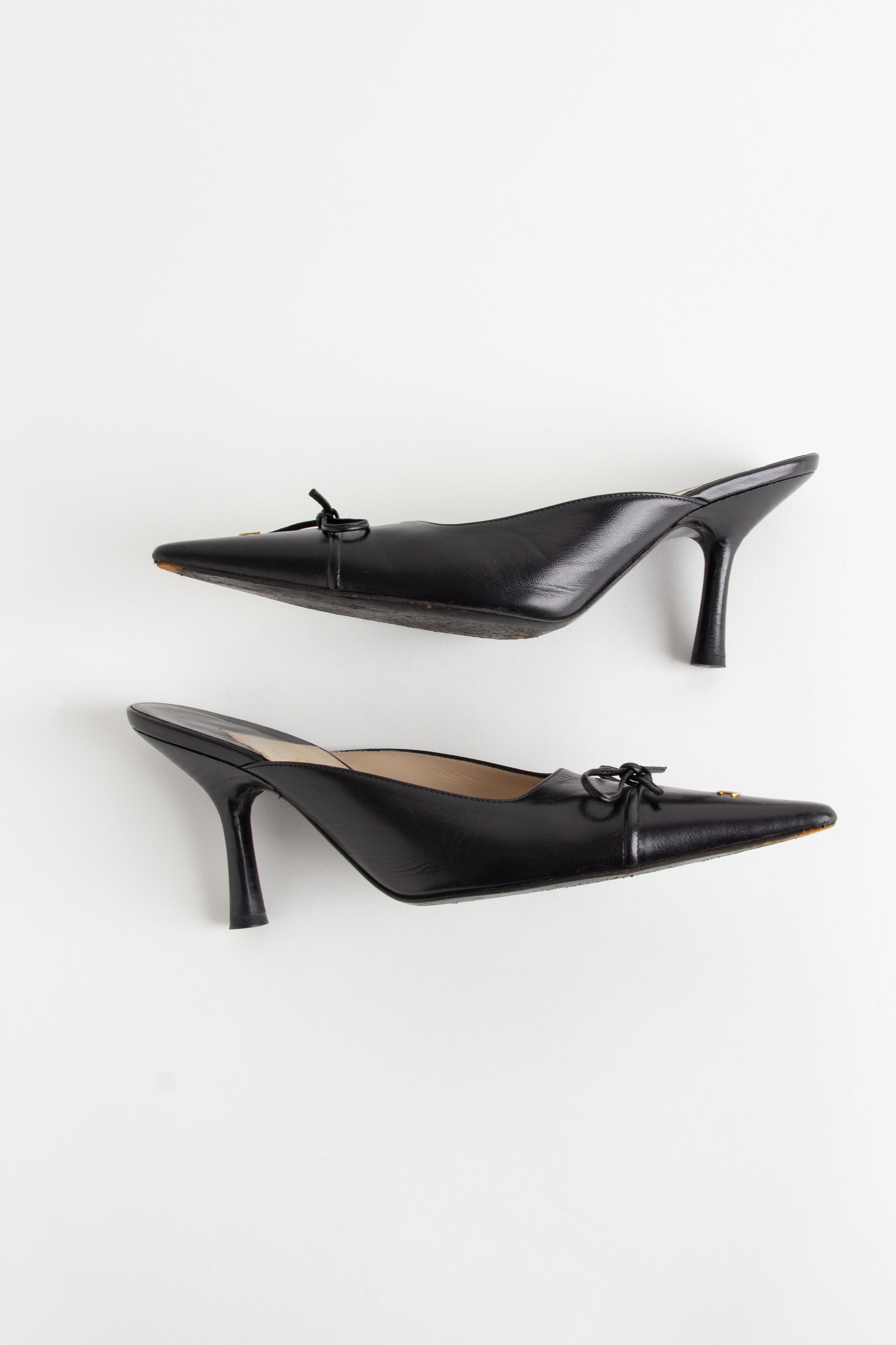 Chanel Vintage Black CC Bow Mules (IT 38) Chanel Vintage Black CC Bow Mules (IT 38)