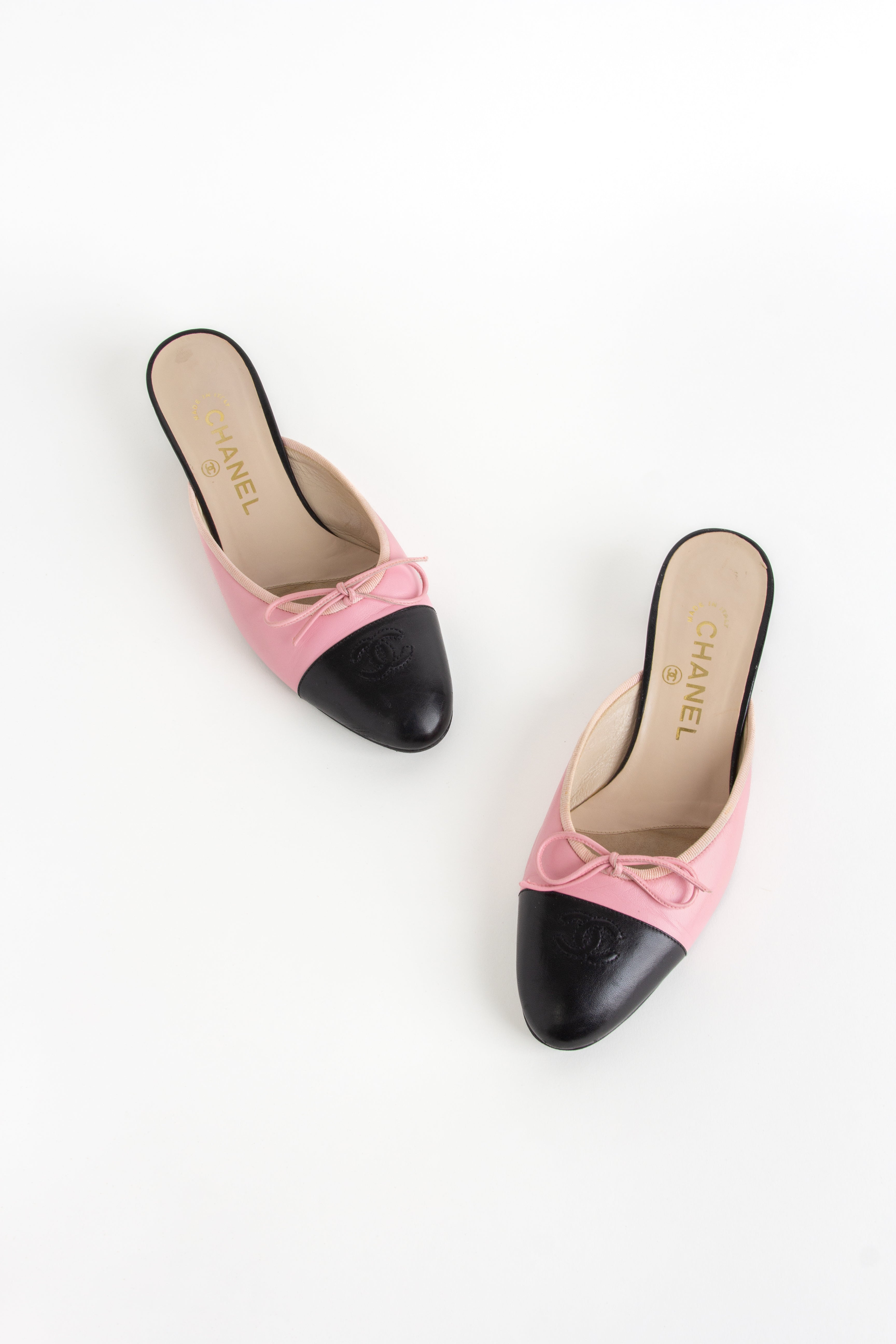 Rare Chanel Pink and Black Ballerina Mules (IT 36.5)