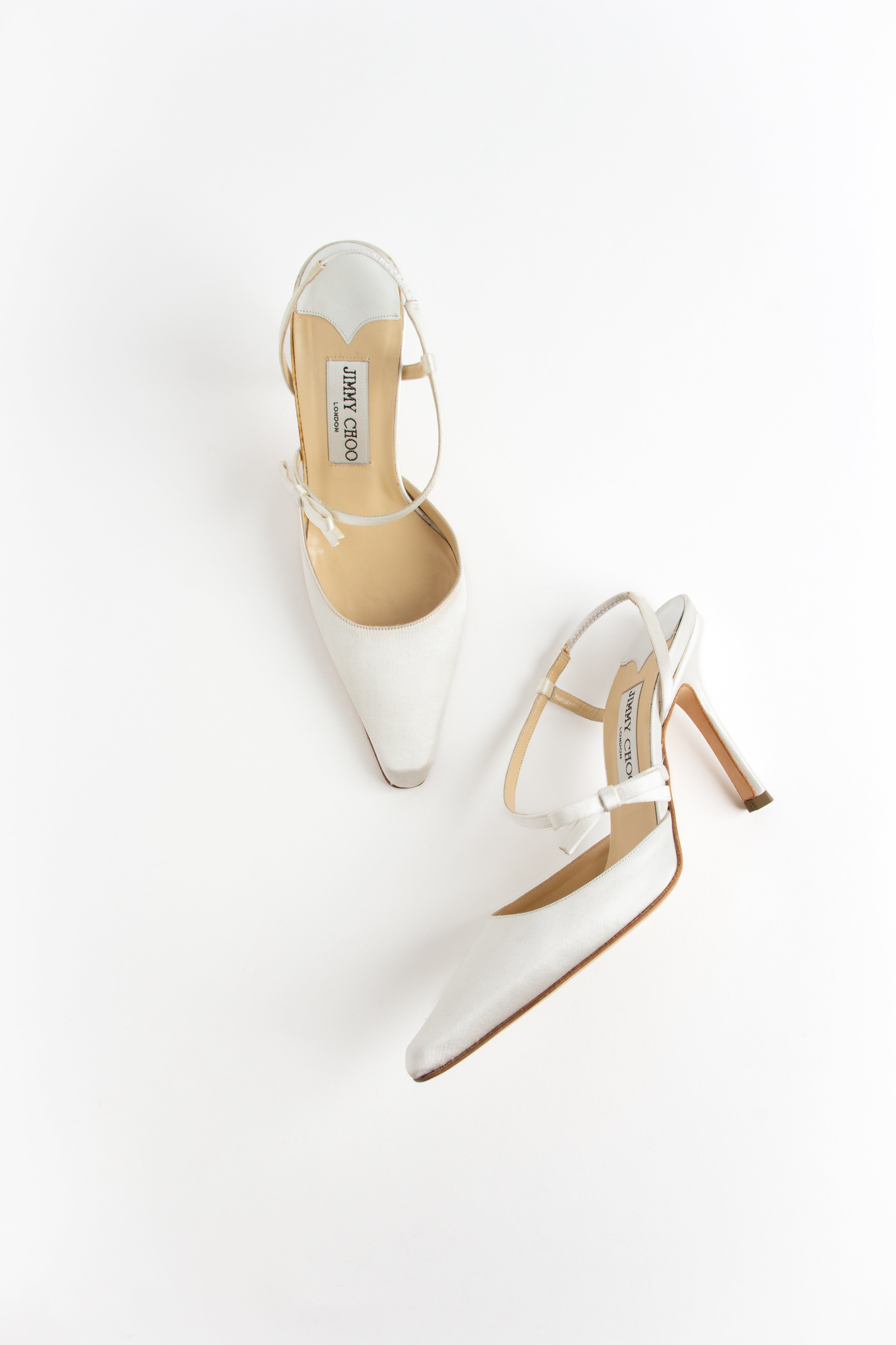Jimmy Choo White Satin Bow Heels (IT 35.5)