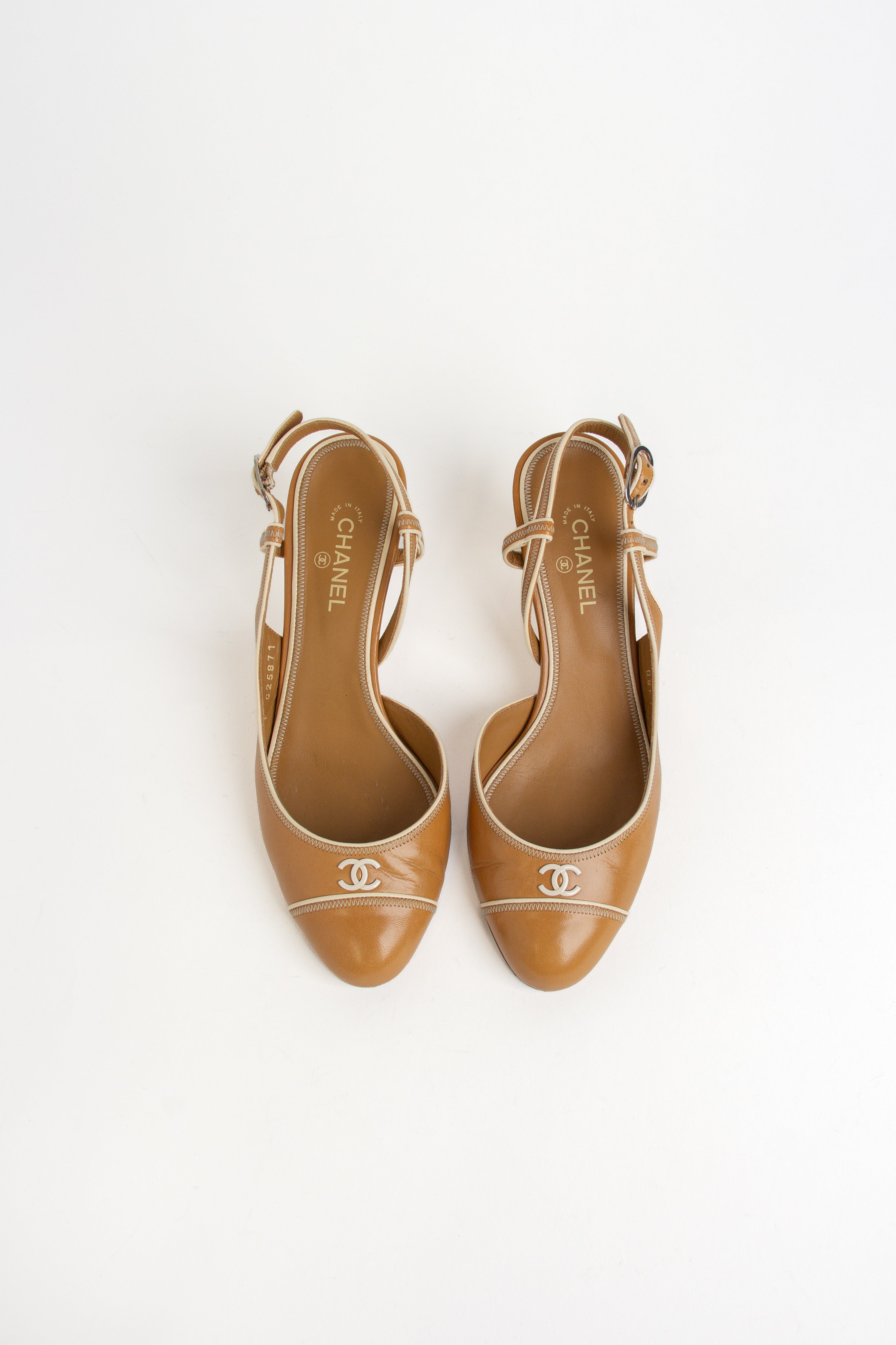 Rare Chanel Light Brown + White CC Slingback Heels (IT 36)