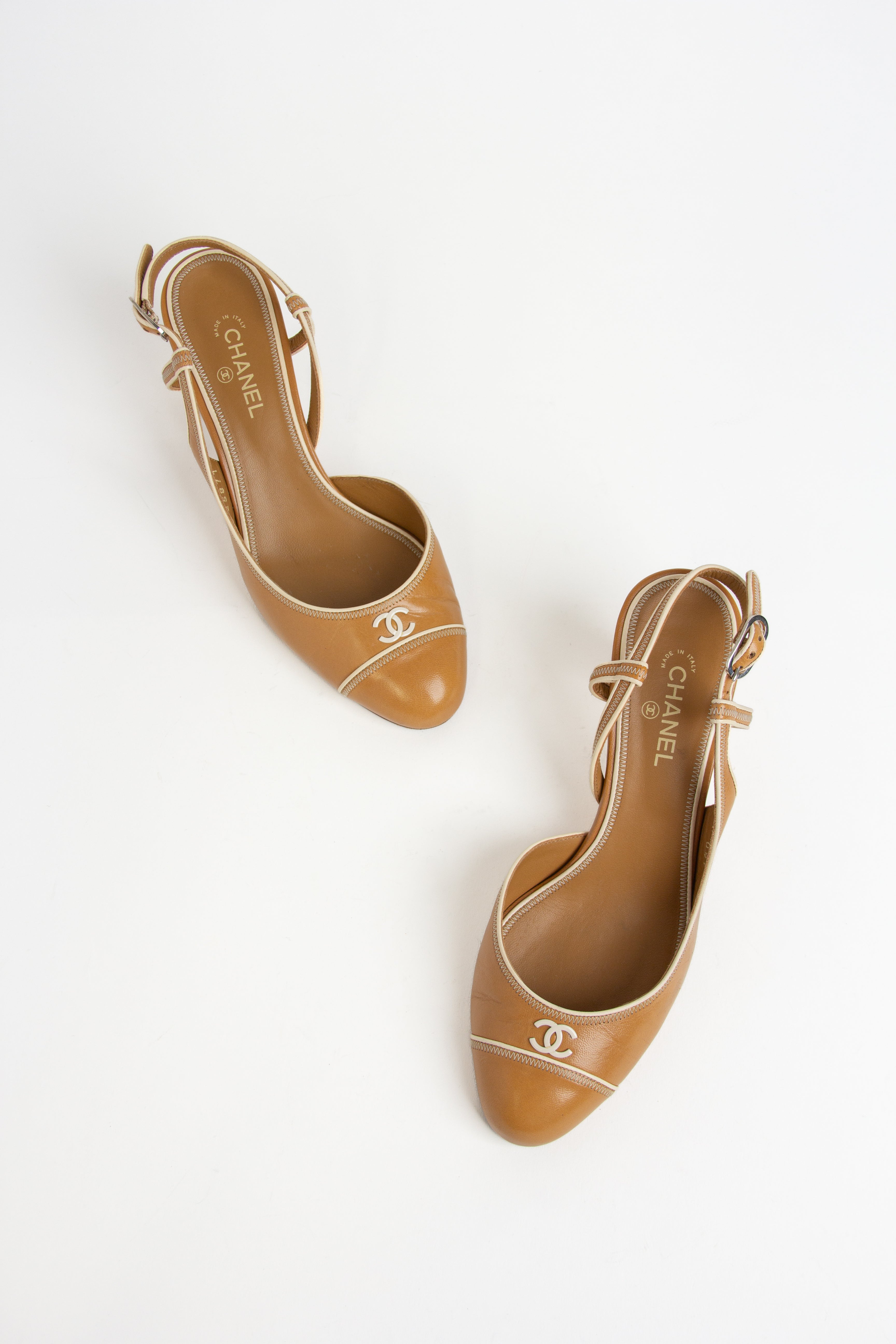 Rare Chanel Light Brown + White CC Slingback Heels (IT 36)