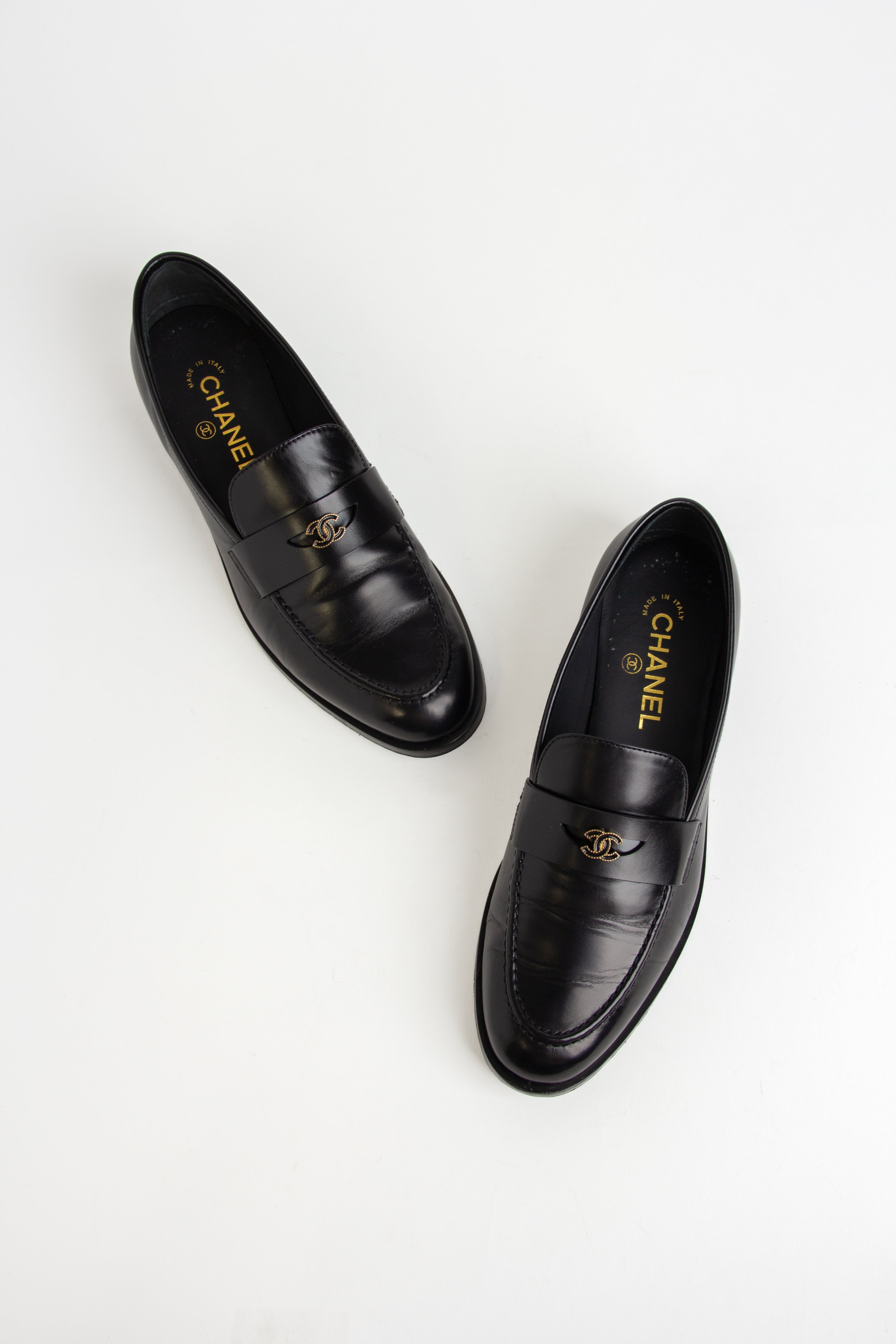 Chanel Black Leather CC Loafers (IT 38.5)