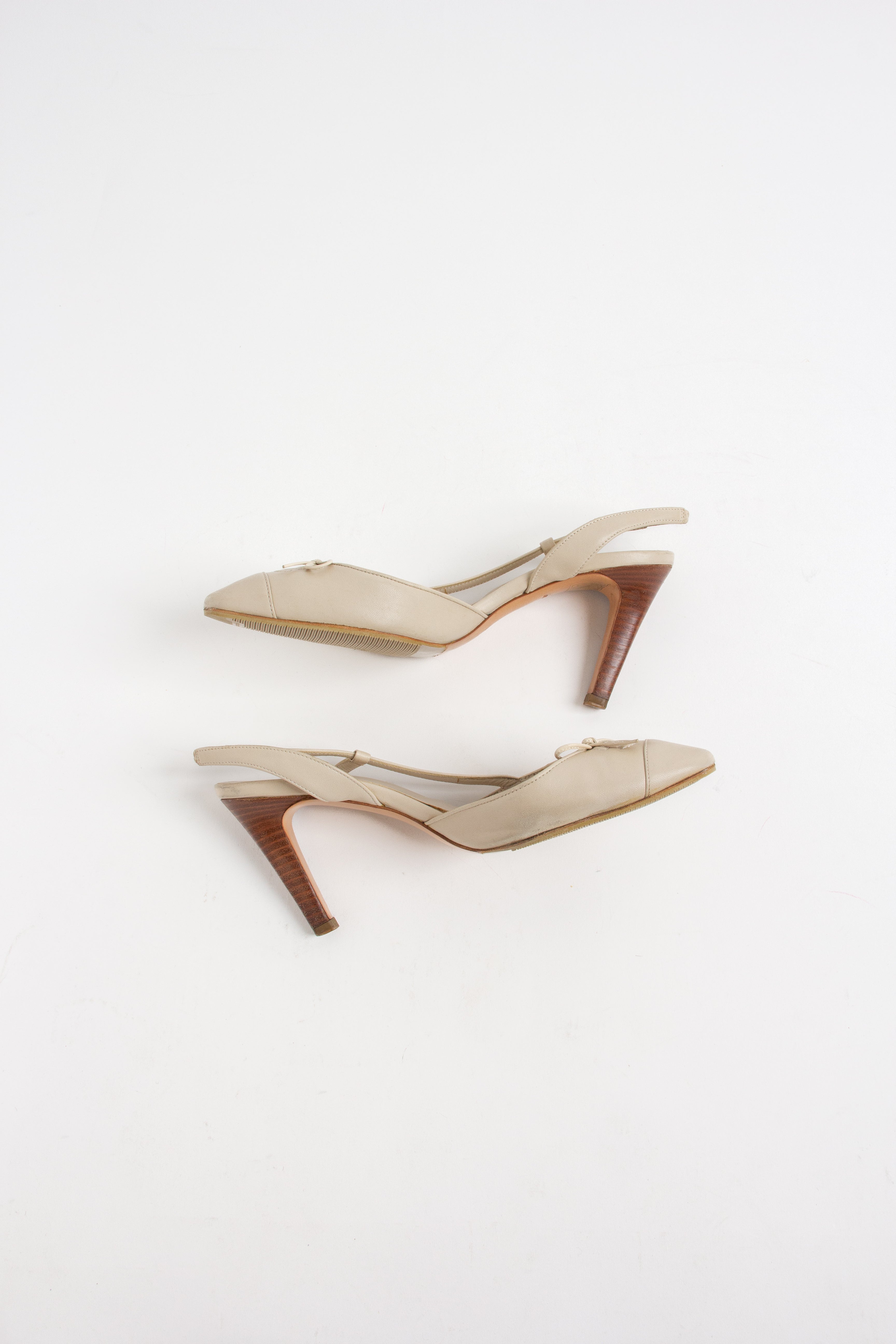 Rare Chanel Beige CC Bow Slingback Heels (IT 36C)