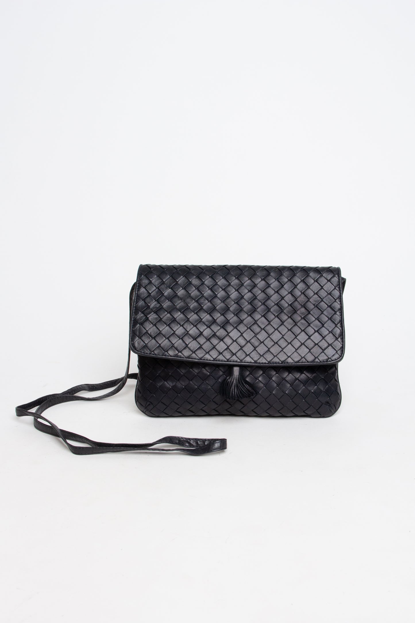 Vintage Bottega Veneta intrecciato woven lambskin shoulder bag